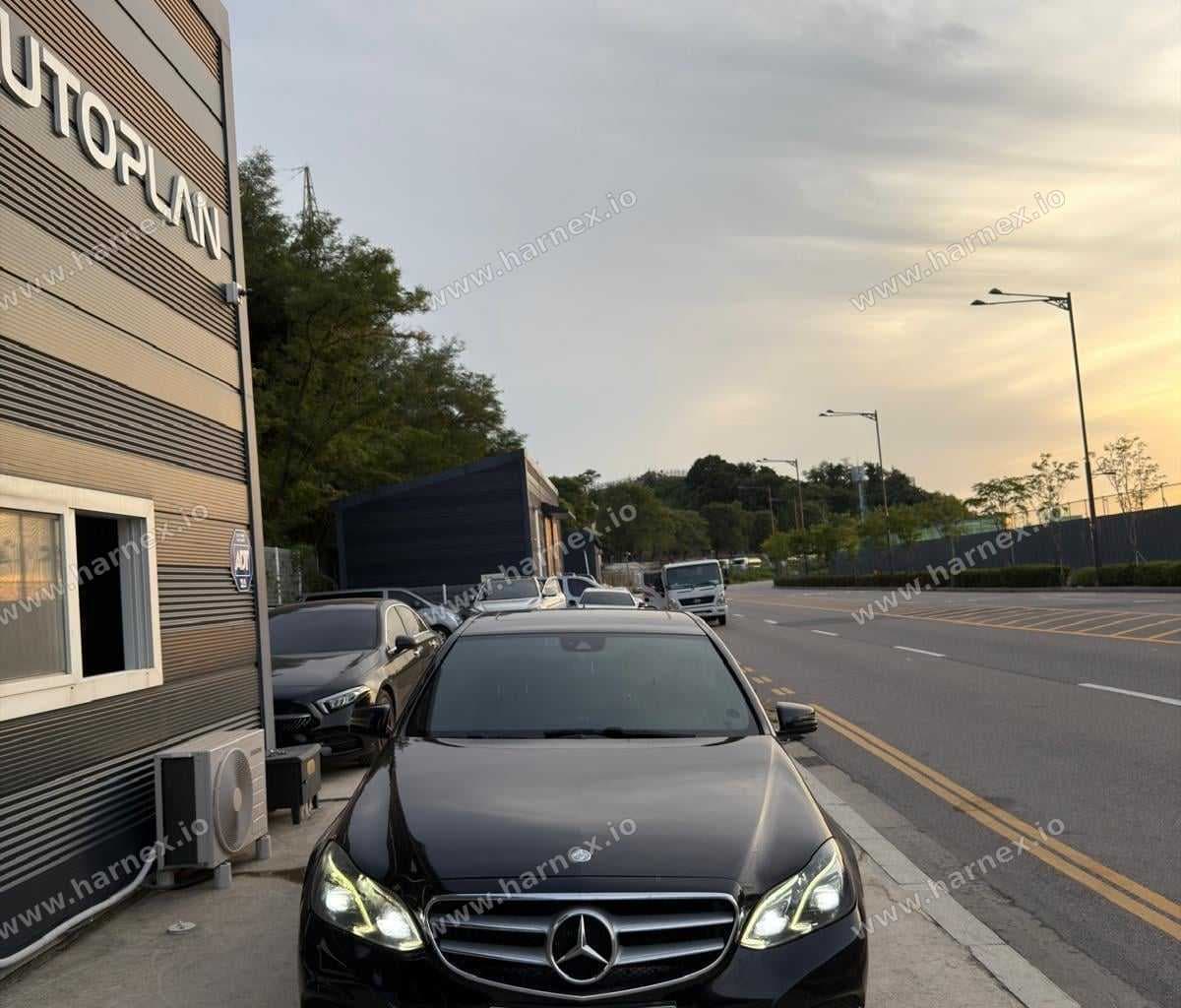 Mercedes-Benz E 220 - Harnex