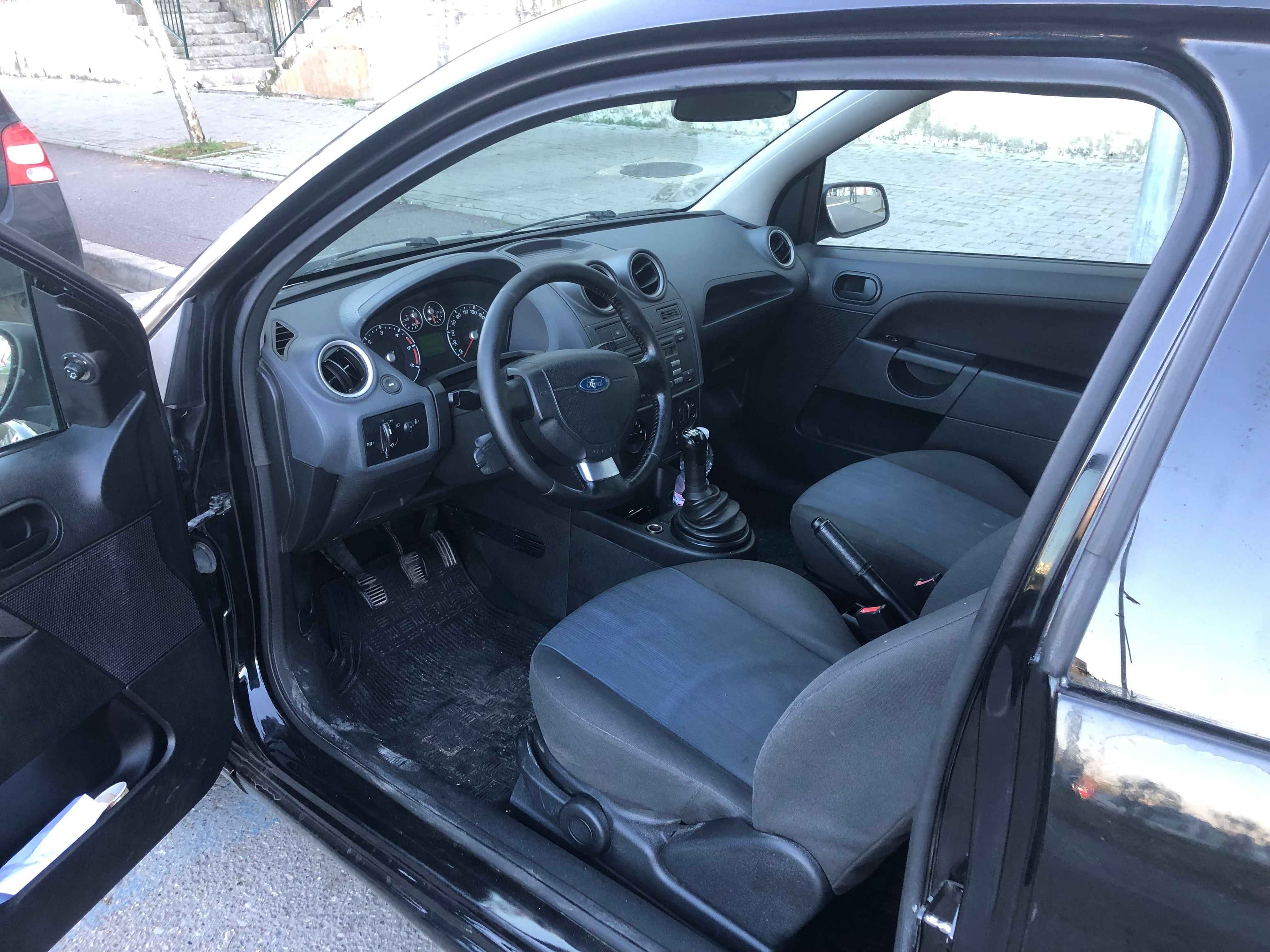 Ford Fiesta - Harnex