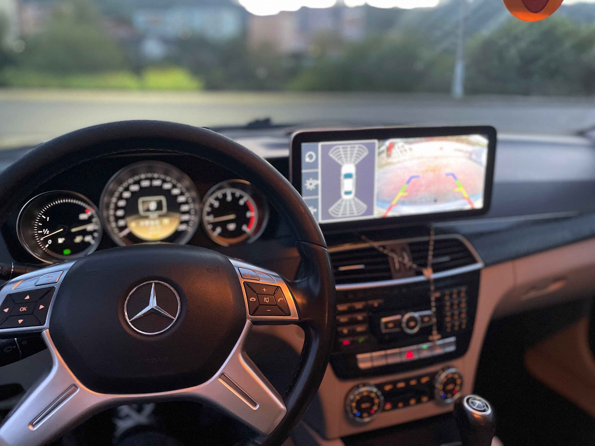 Mercedes-Benz C 180 - harnex