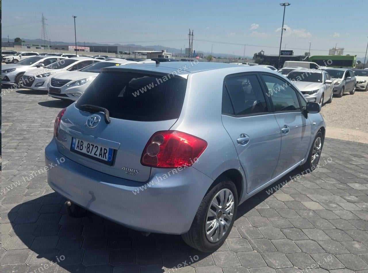 Toyota Auris - Harnex