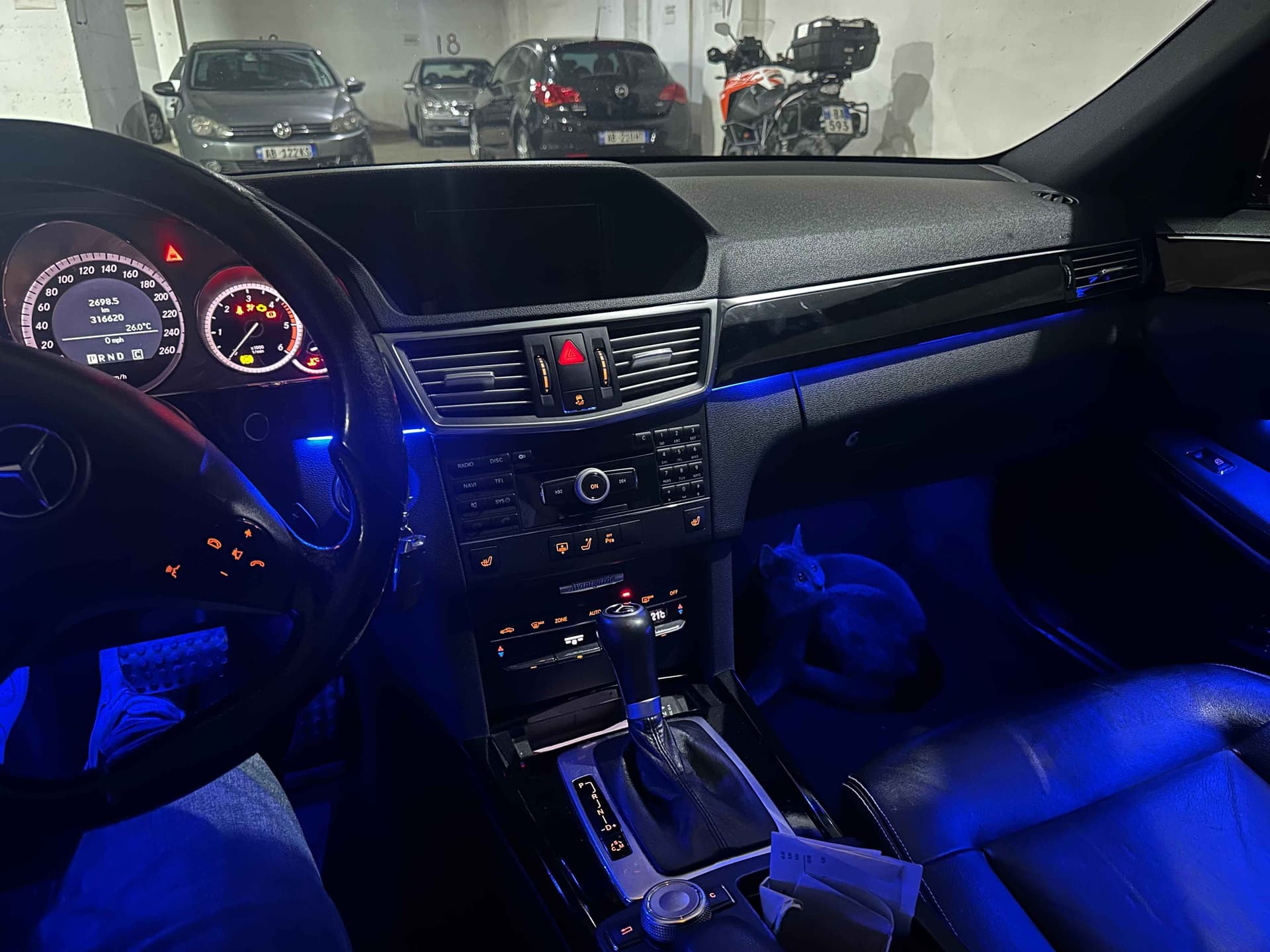 Mercedes-Benz E 250 - harnex
