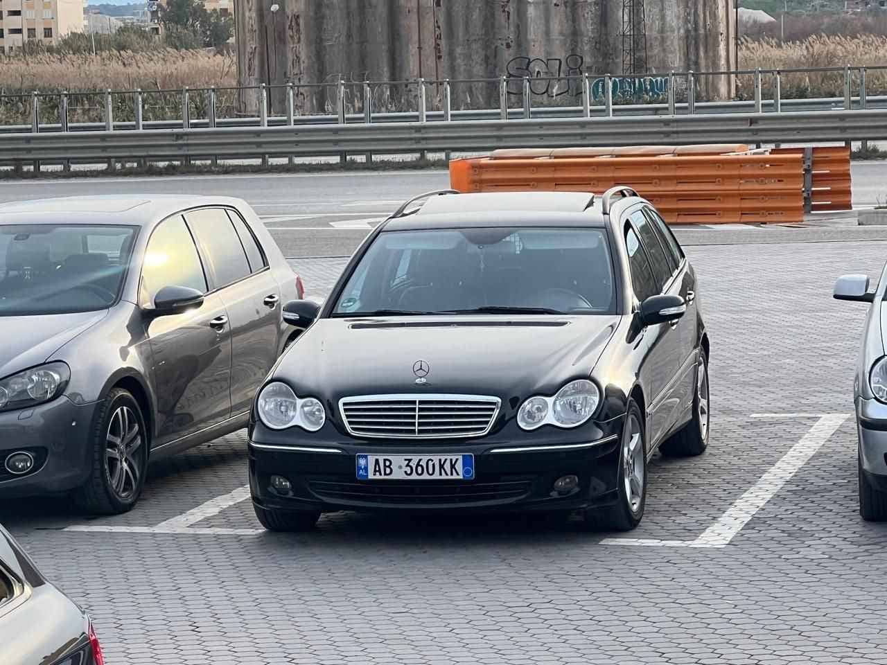 Mercedes-Benz C 180 - harnex
