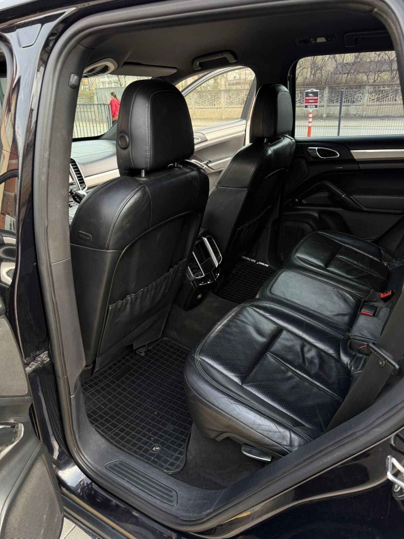Porsche Cayenne - harnex