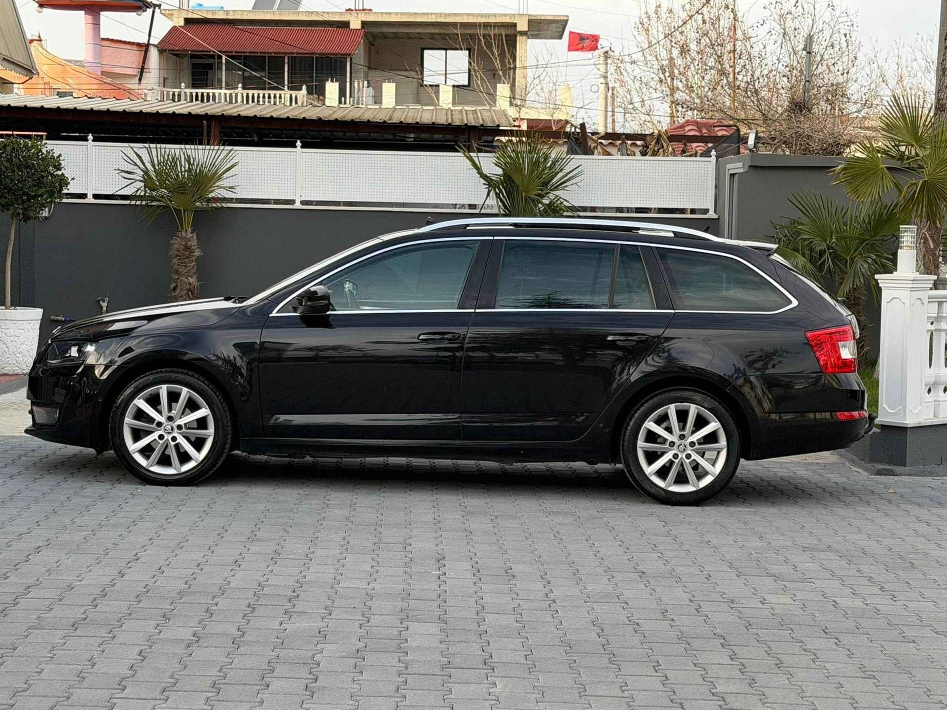 Skoda Octavia - harnex