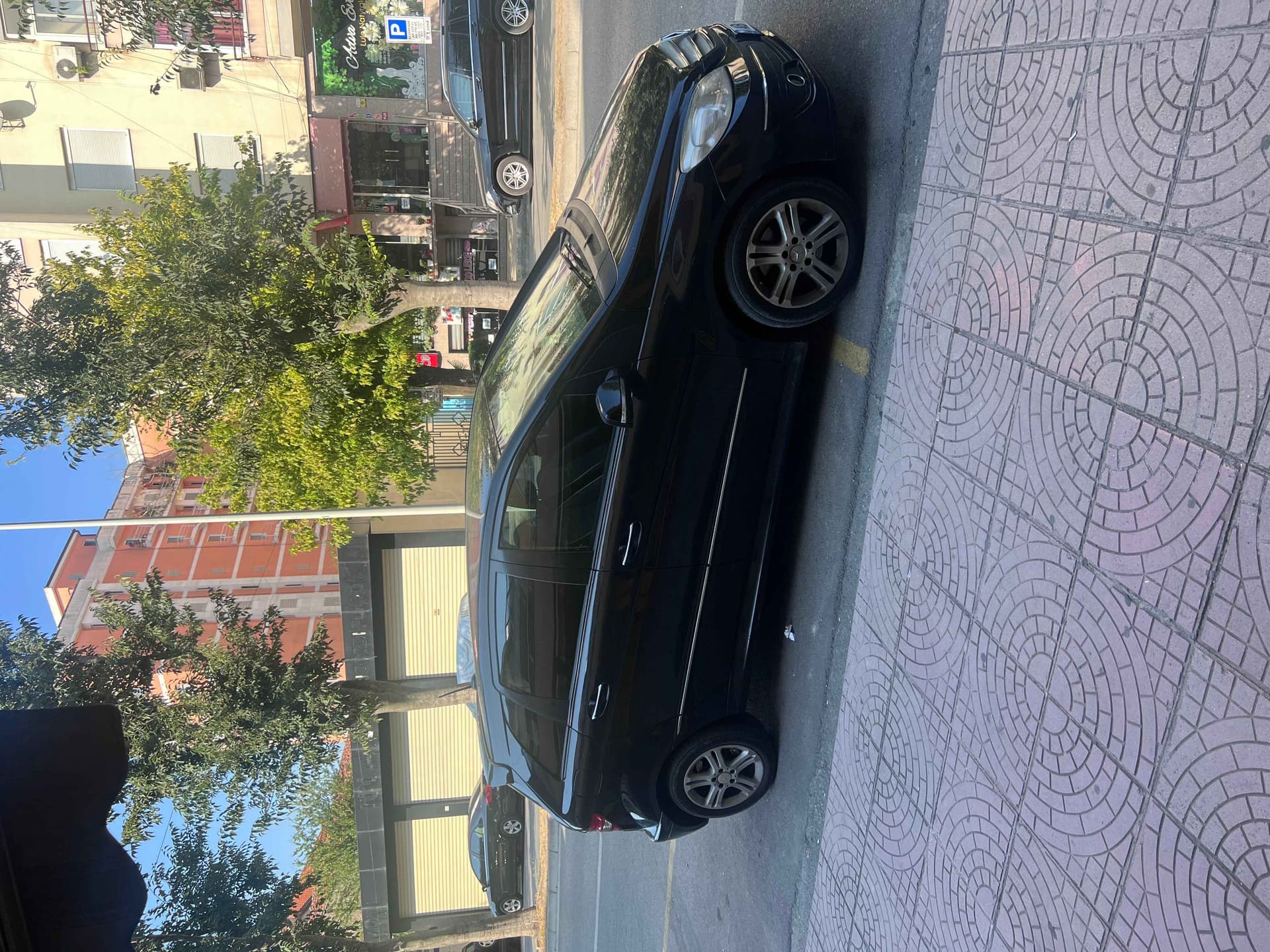 Mercedes-Benz B 200 - harnex