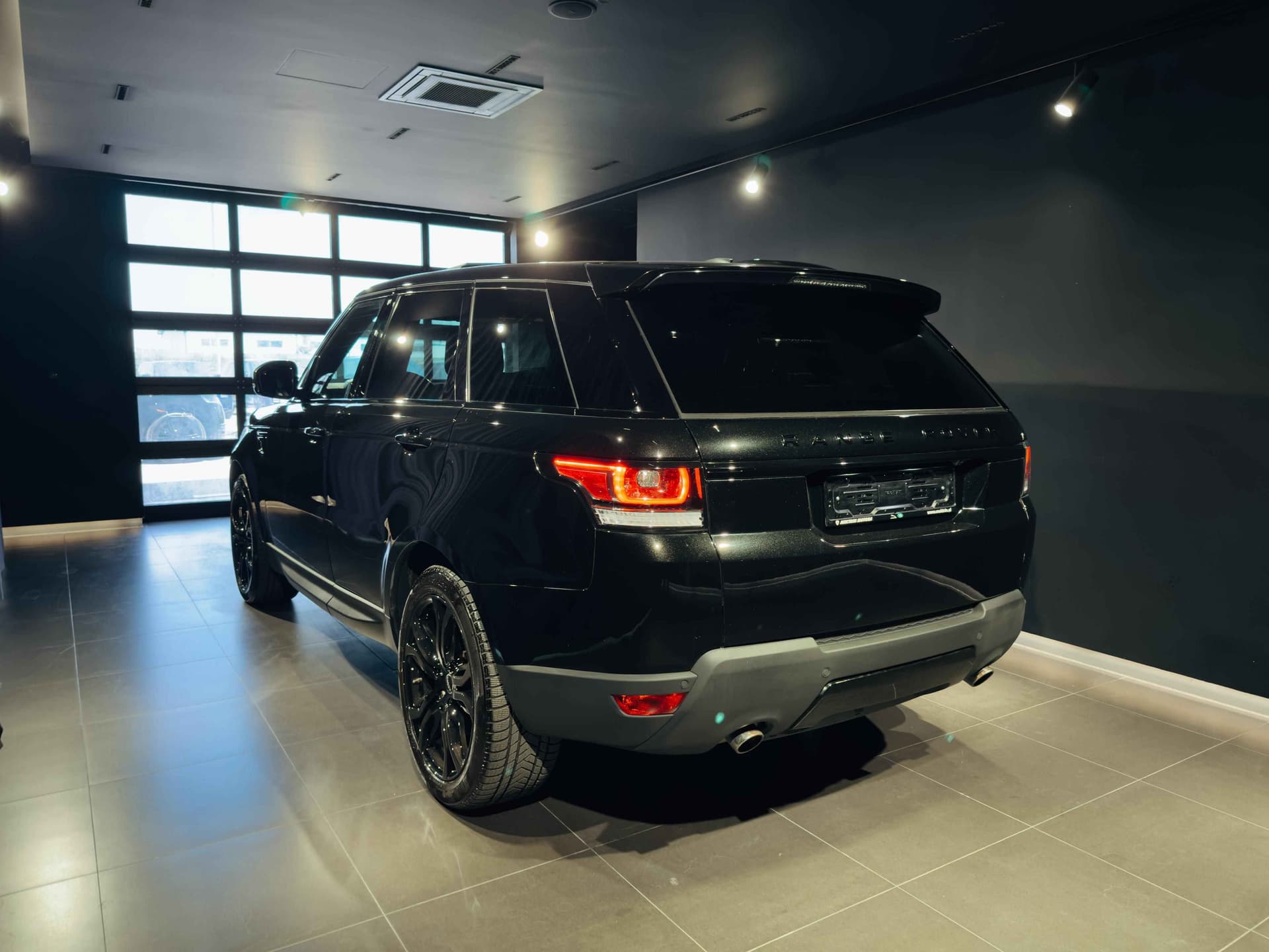 Land Rover Range Rover Sport - harnex