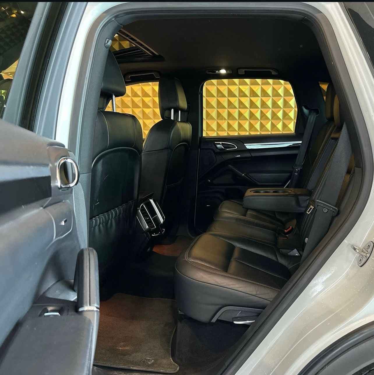 Porsche Cayenne - harnex