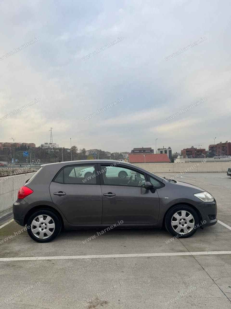 Toyota Auris - Harnex