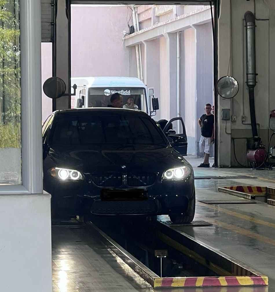 BMW 535 - harnex