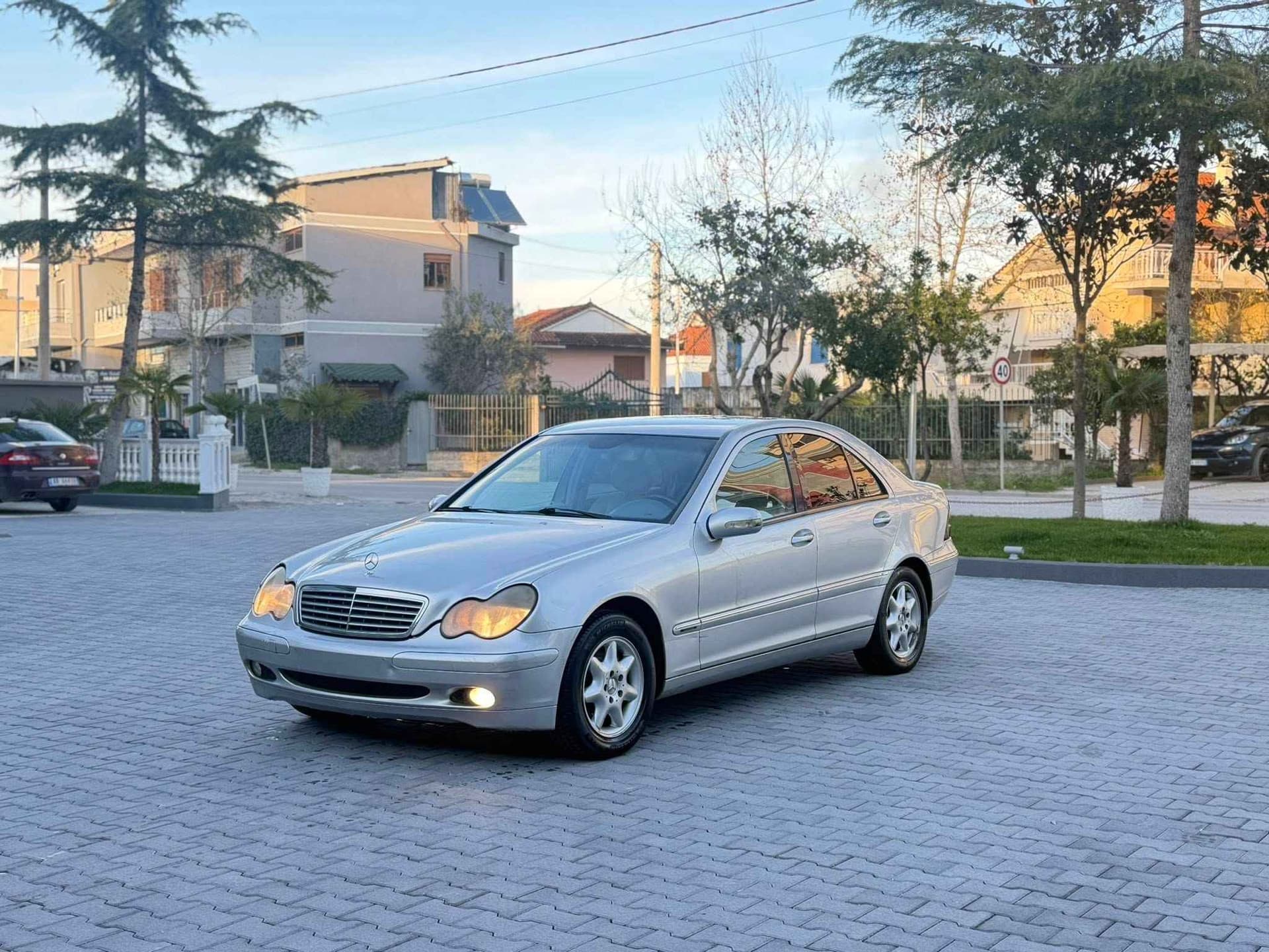 Mercedes-Benz C 220 - harnex