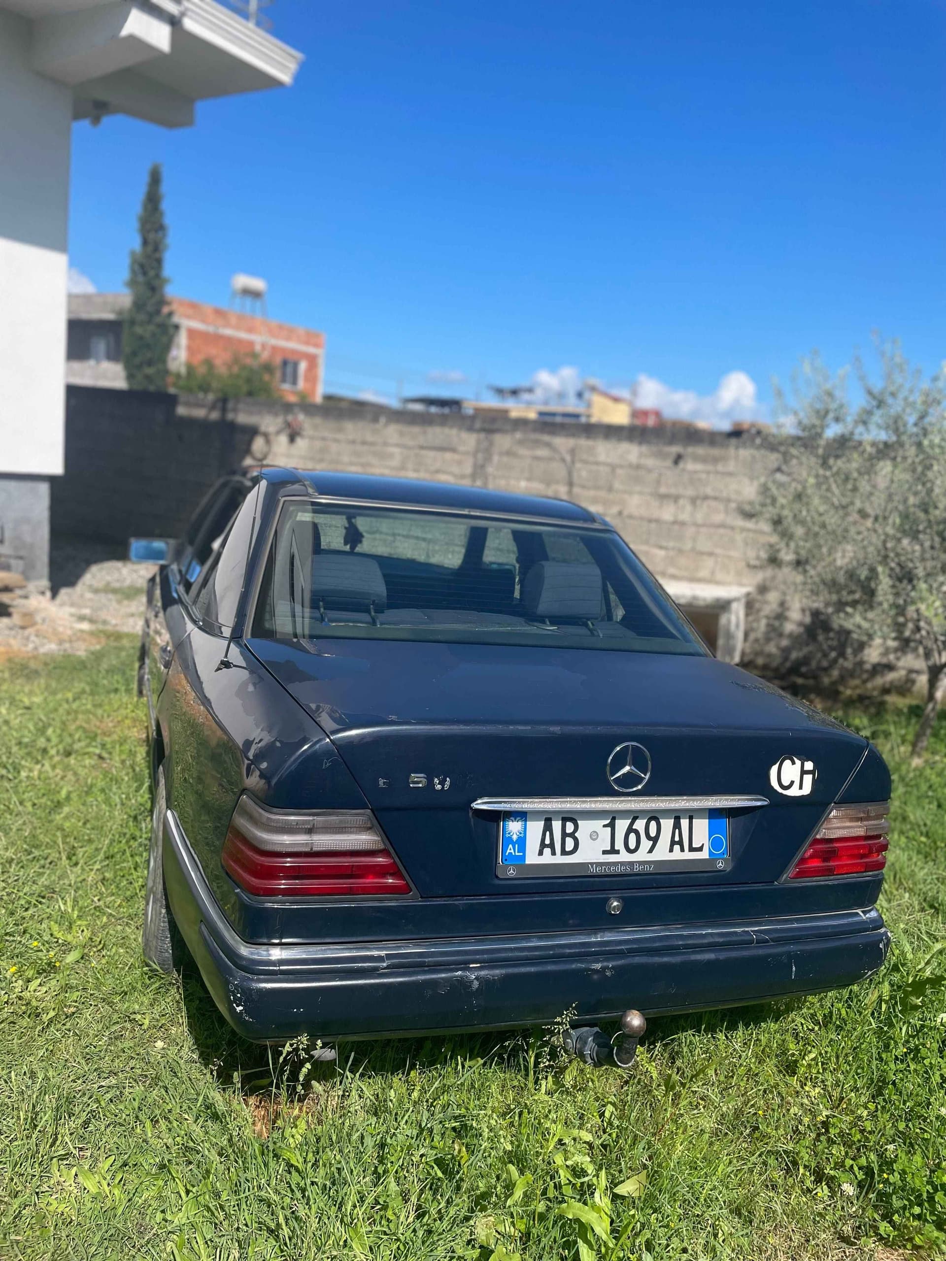 Mercedes-Benz E 200 - harnex