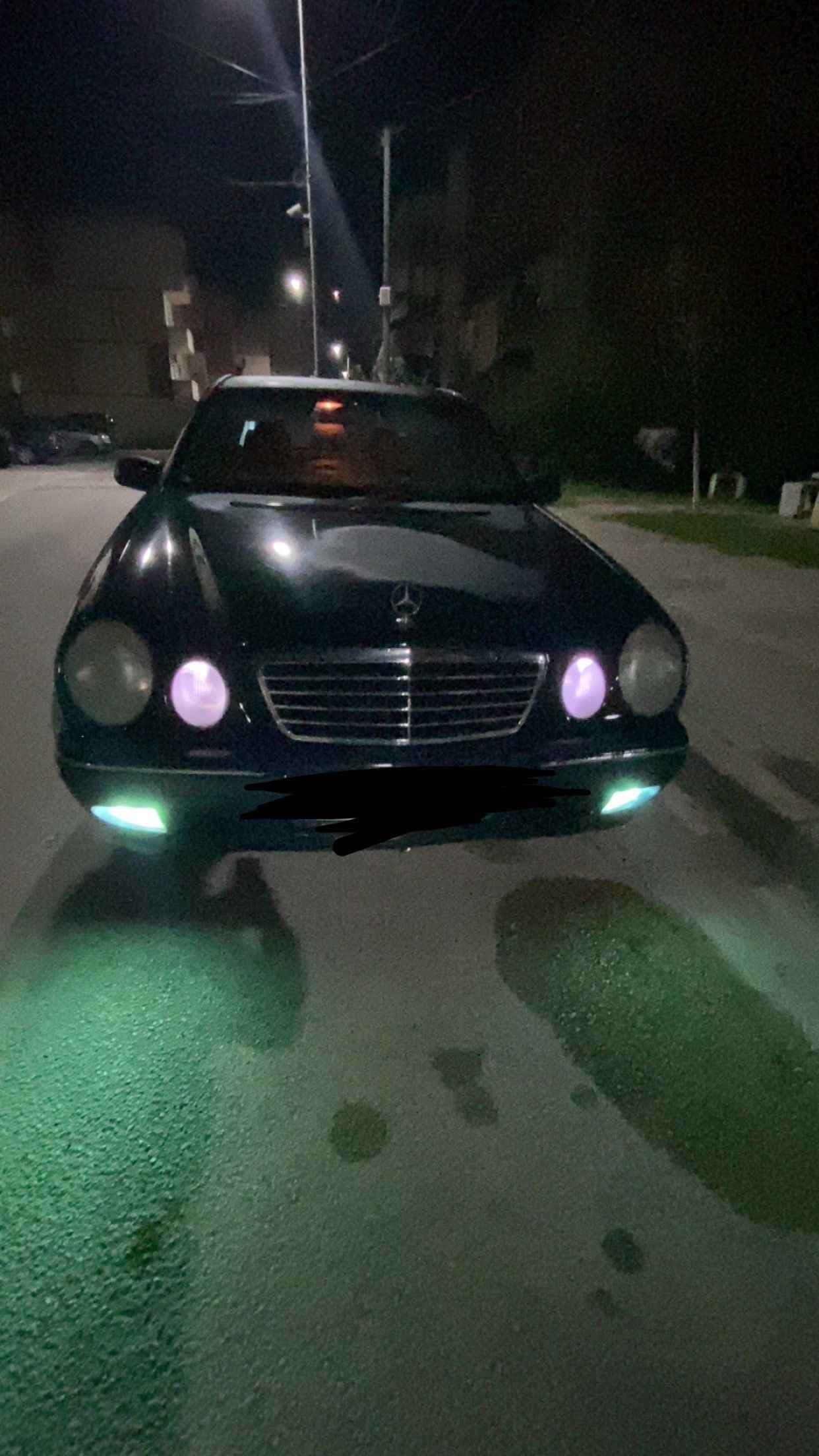 Mercedes-Benz E 270 - harnex