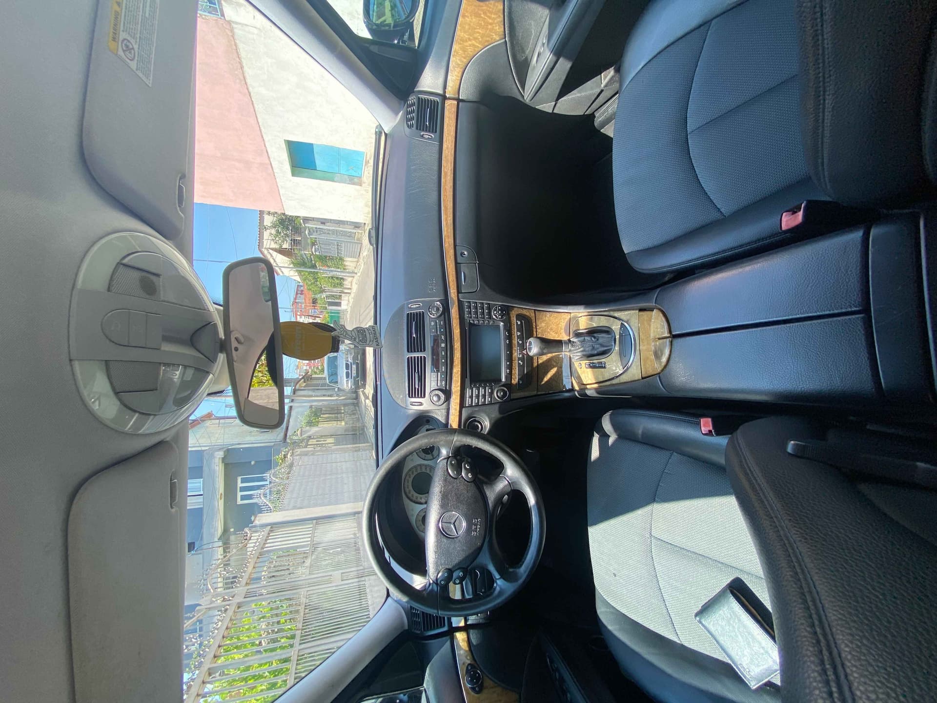Mercedes-Benz E 280 - harnex