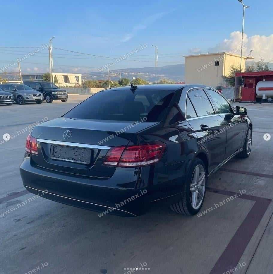 Mercedes-Benz E 220 - Harnex
