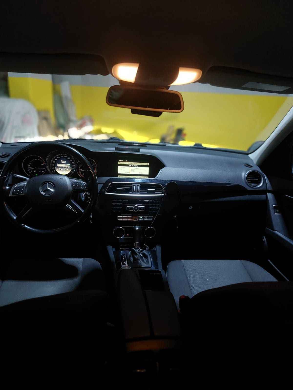 Mercedes-Benz C 220 - harnex