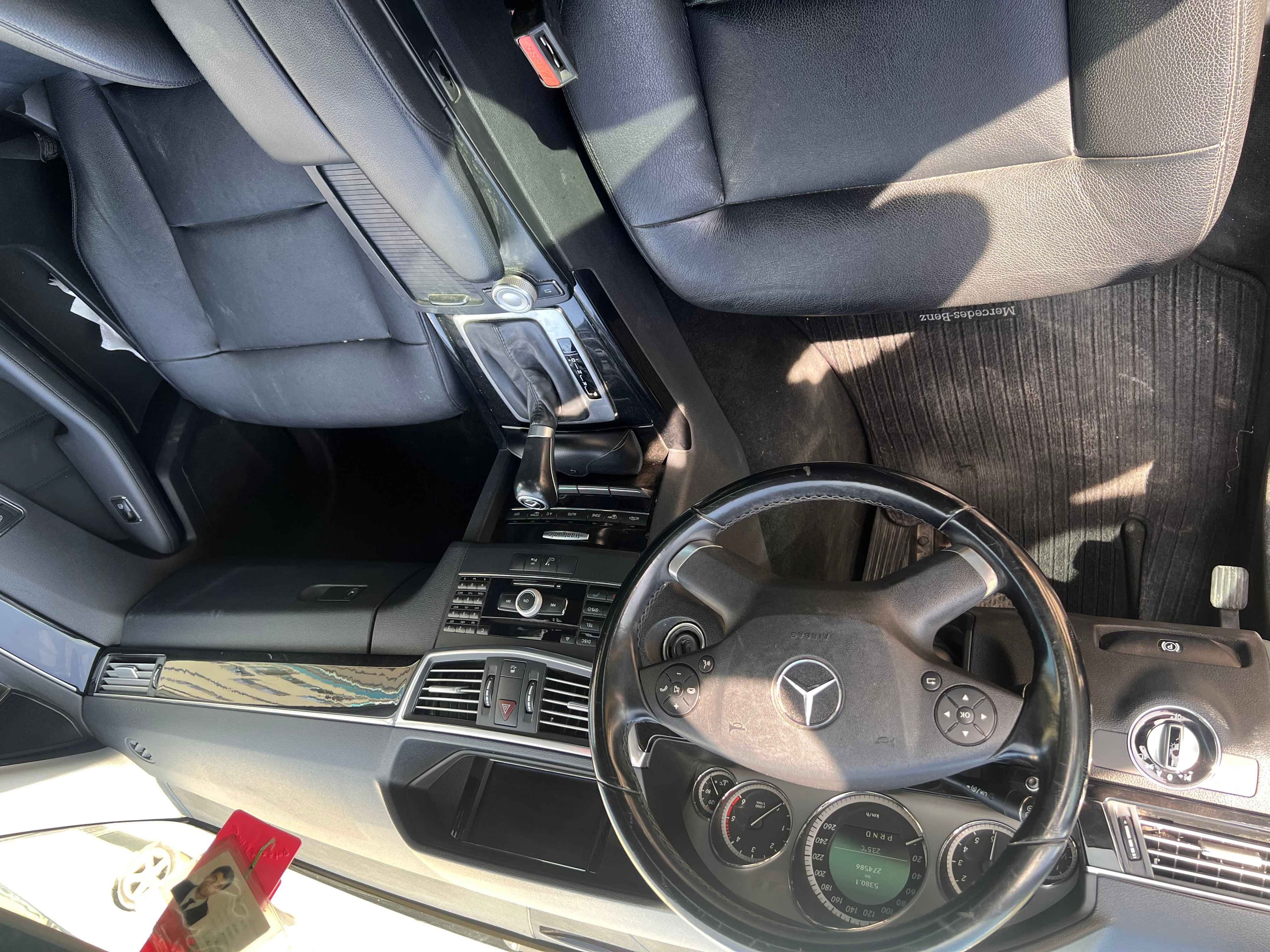 Mercedes-Benz E 220 - Harnex