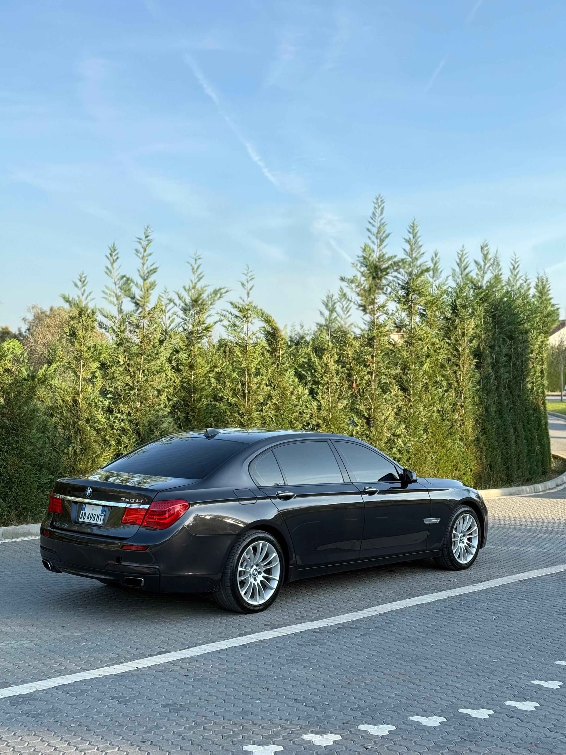 BMW 740 - harnex