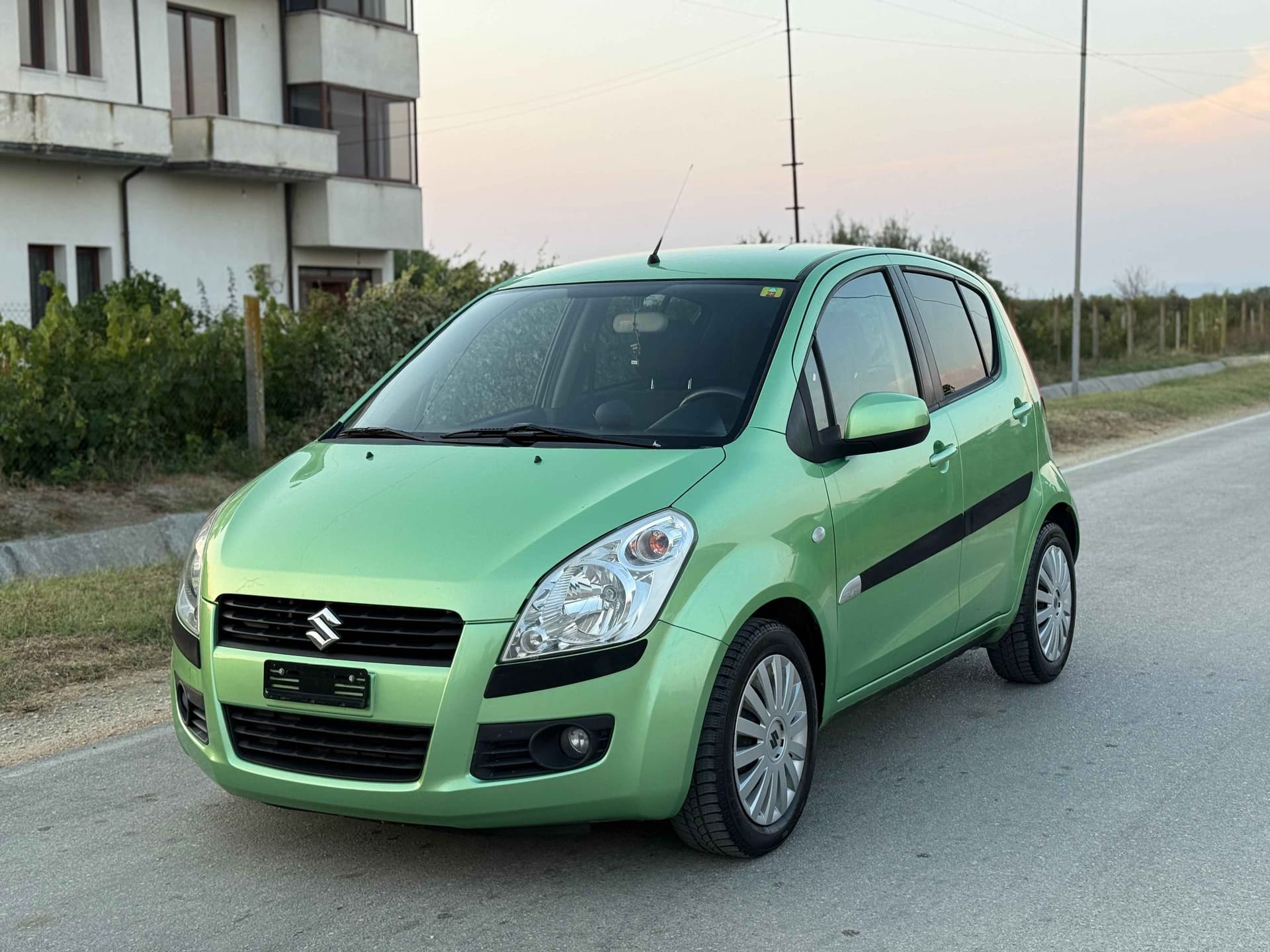 Suzuki Splash - harnex