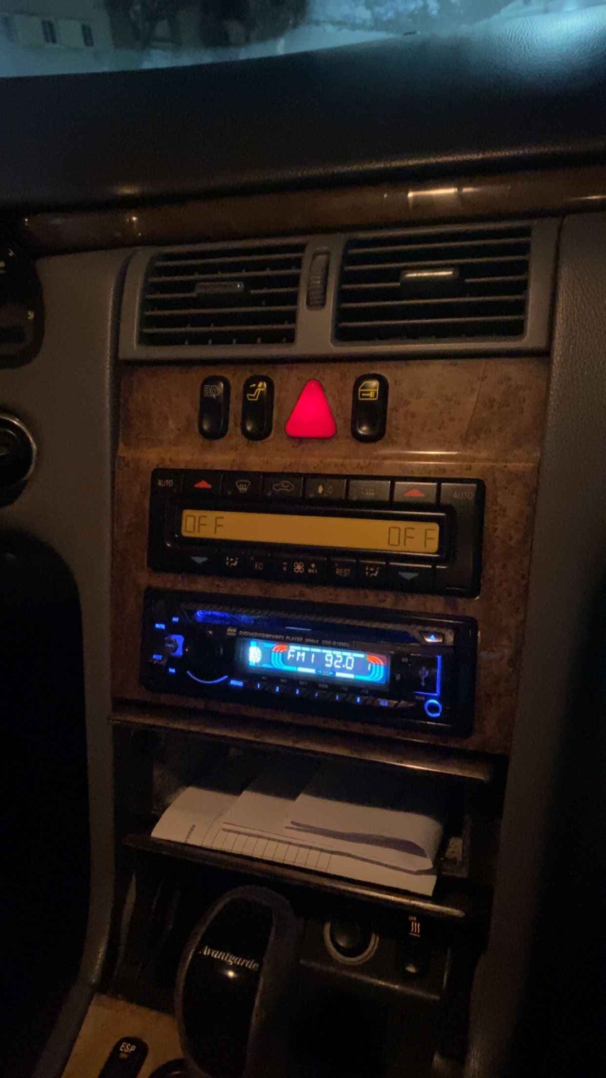 Mercedes-Benz E 270 - harnex