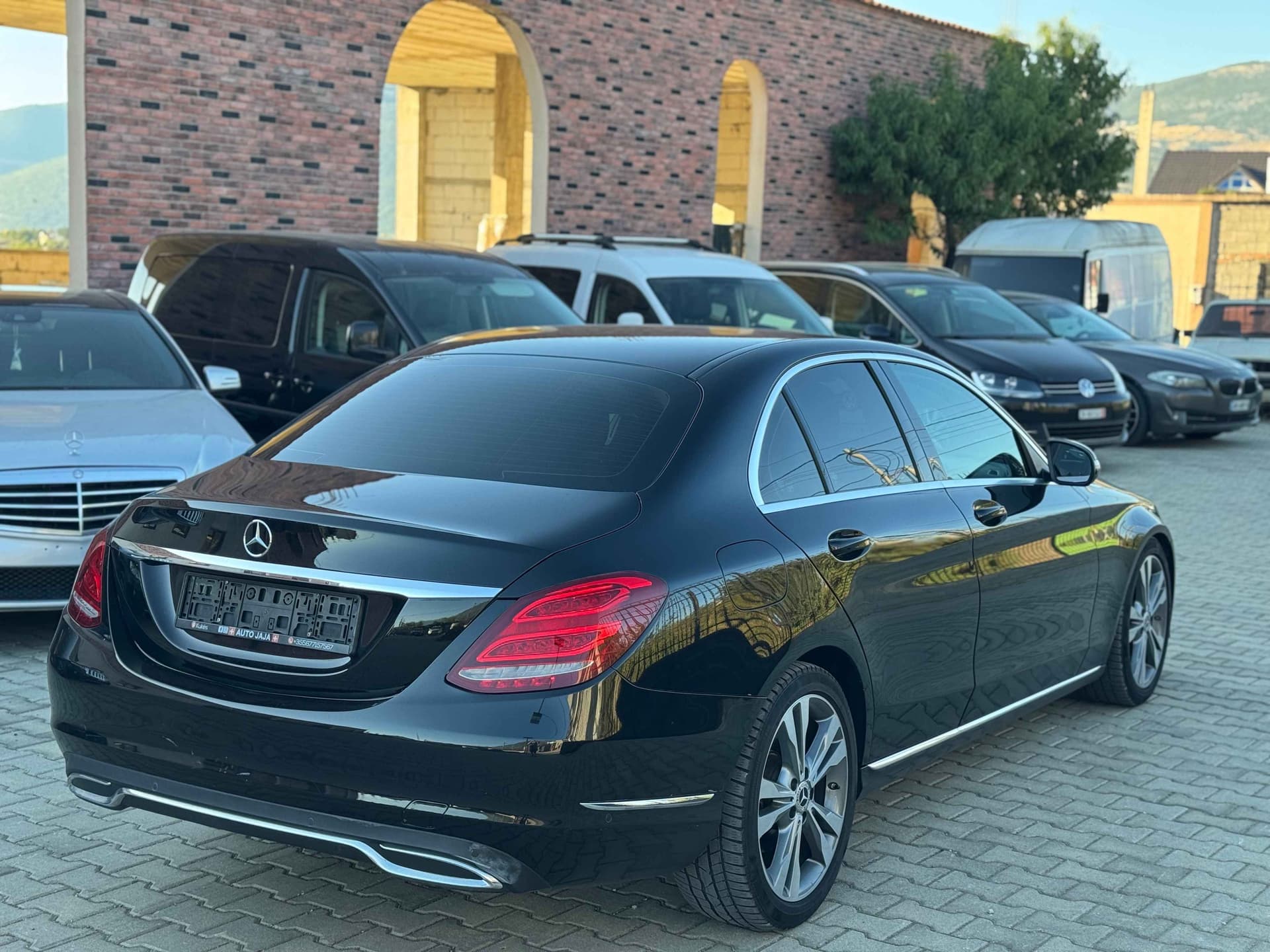 Mercedes-Benz C 200 - harnex