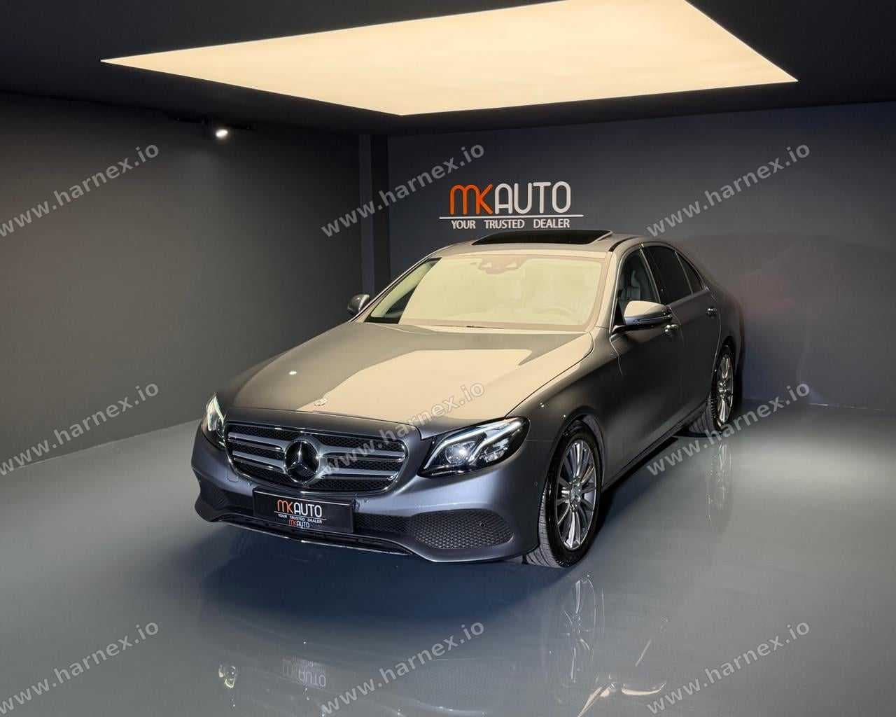 Mercedes-Benz E 220 - harnex