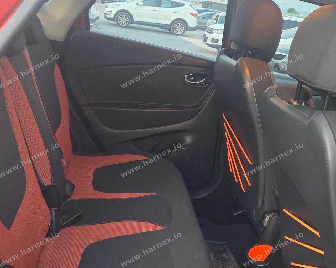 Renault Captur - Harnex