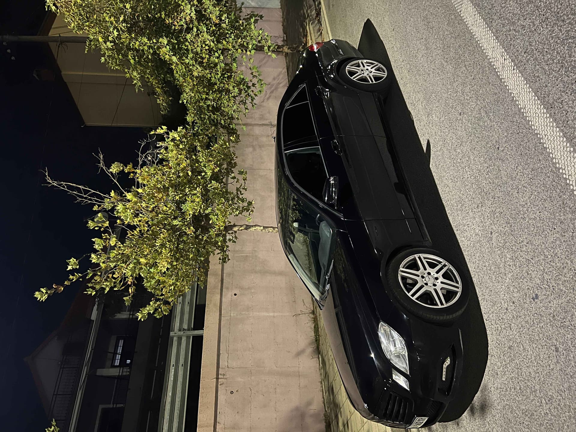 Mercedes-Benz E 250 - harnex