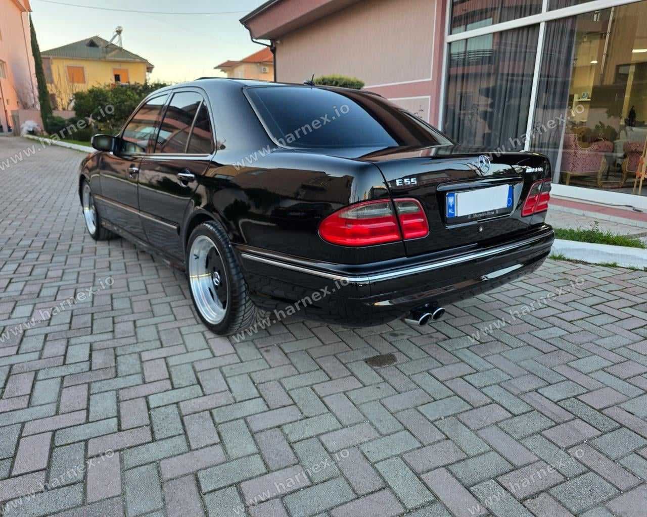 Mercedes-Benz E 55 AMG - Harnex