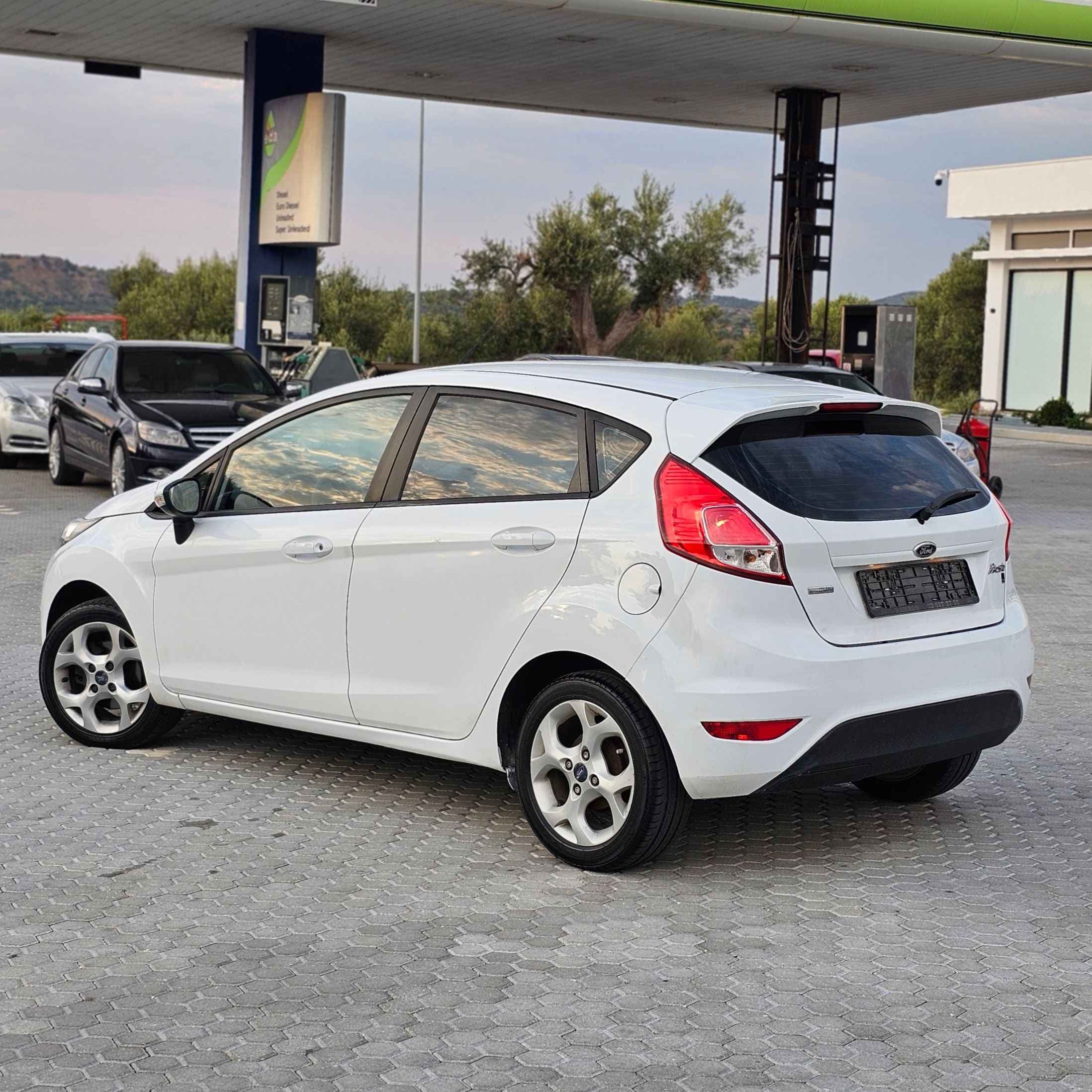 Ford Fiesta - Harnex