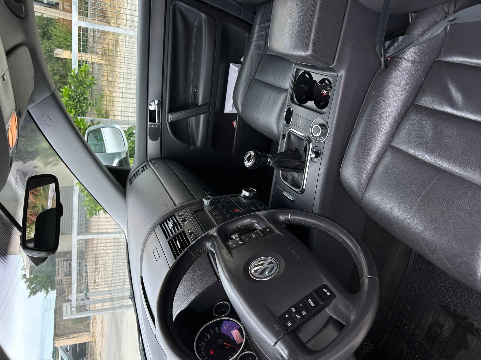 Volkswagen Touareg - harnex