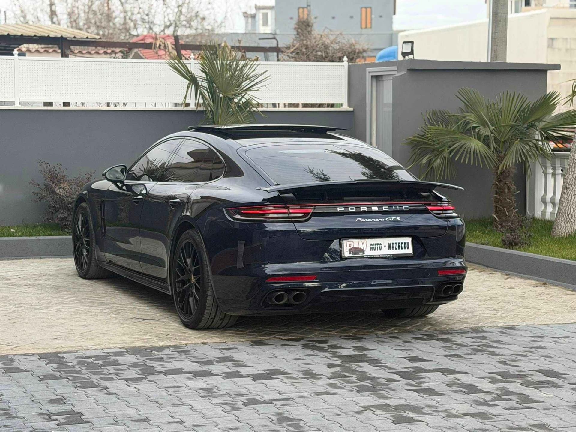 Porsche Panamera - harnex