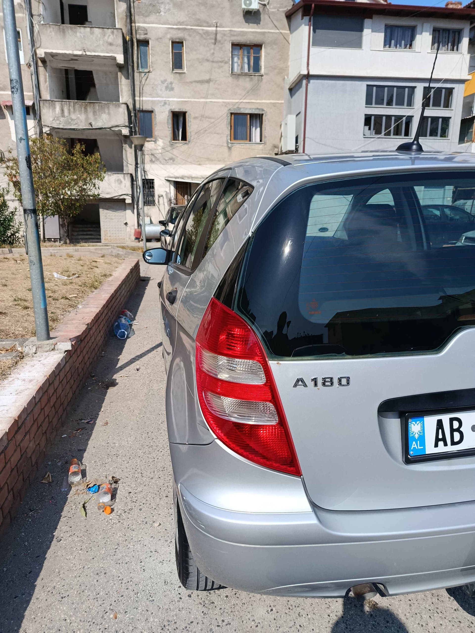 Mercedes-Benz A 180 - harnex