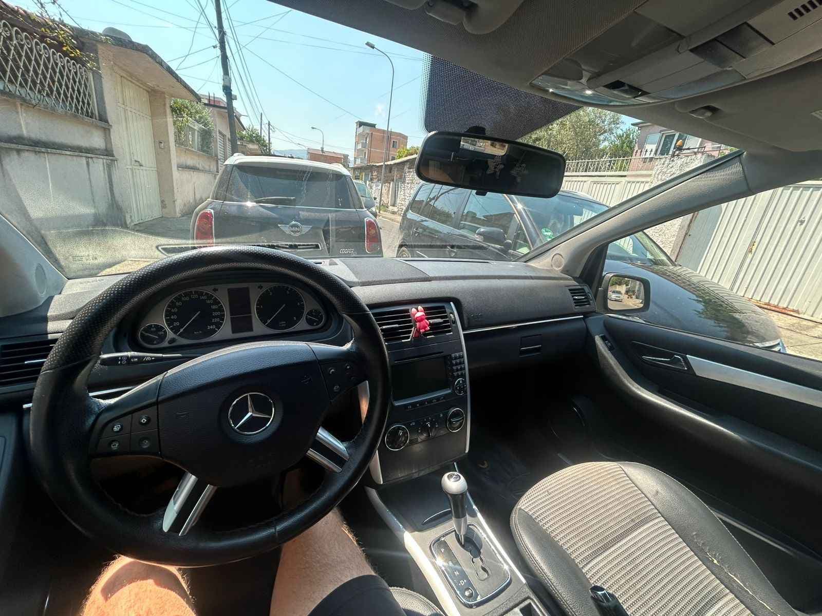 Mercedes-Benz B 200 - harnex