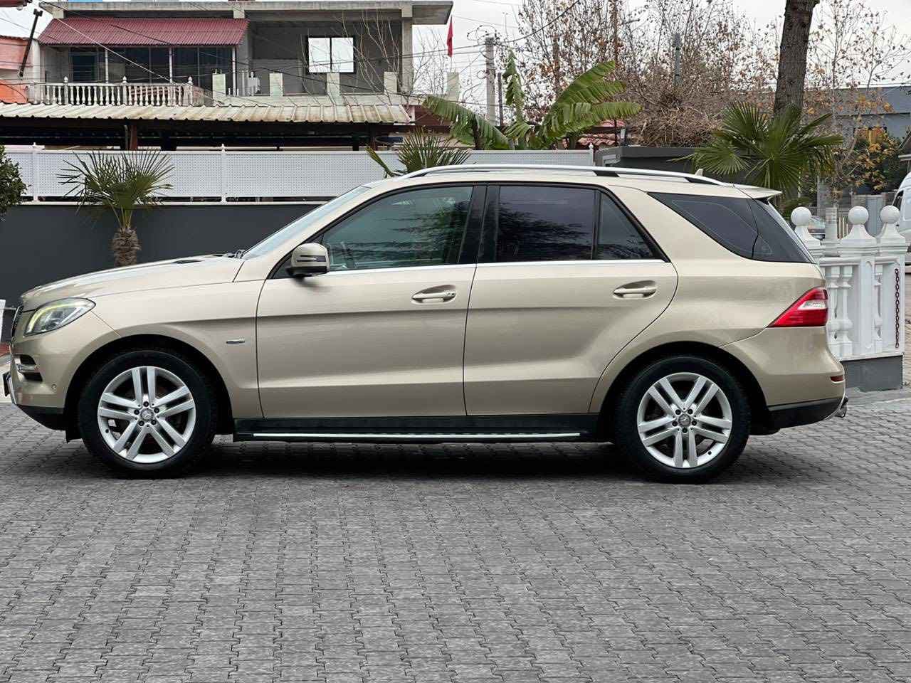 Mercedes-Benz ML 350 - harnex