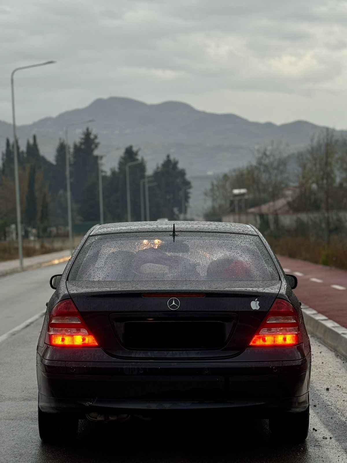Mercedes-Benz C 200 - harnex