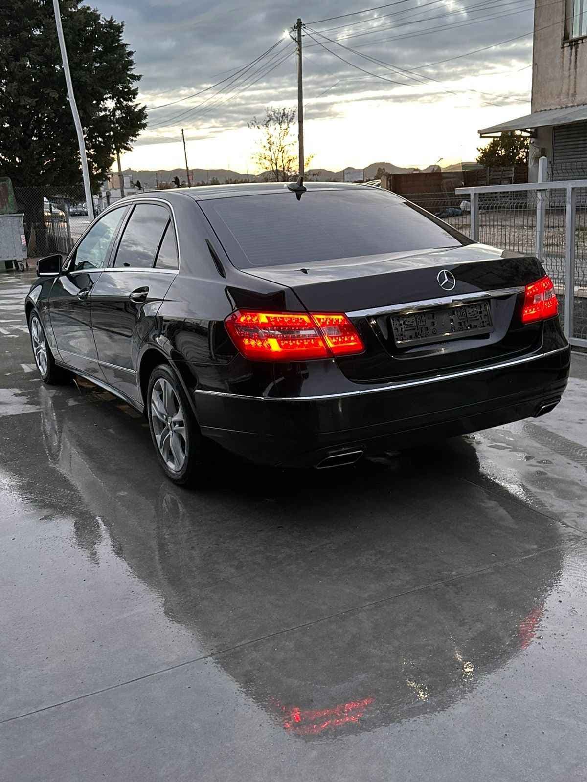 Mercedes-Benz E 220 - harnex