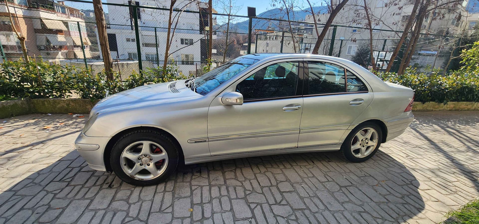 Mercedes-Benz C 220 - harnex